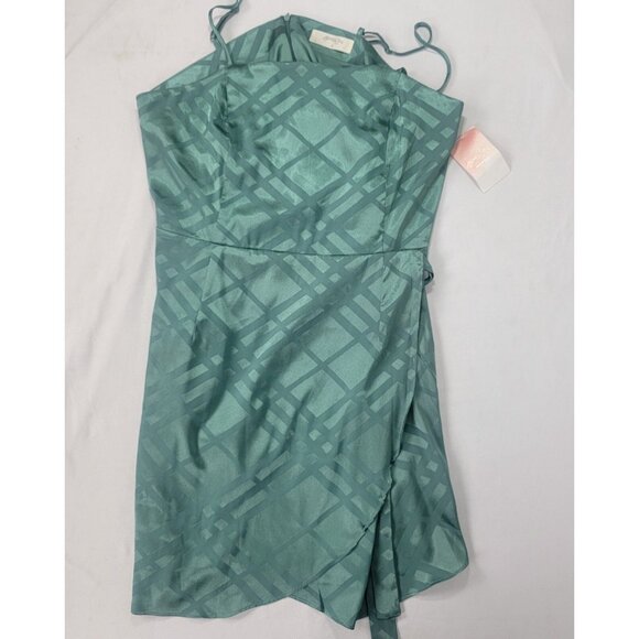 A Beautiful Soul Dresses & Skirts - A Beautiful Soul Women's Green Strap Sleeve Dress Sage Hammered Plaid NEW Sz 1X
